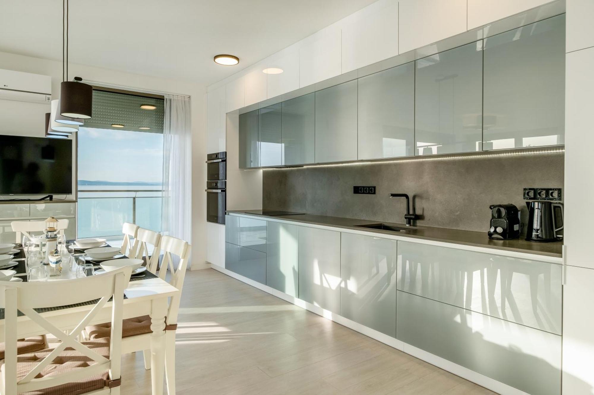 Myflat Coral 52 Duplex Penthouse *